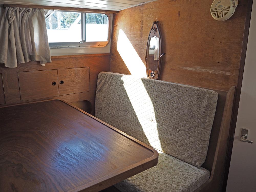 Fore ship, Accommodation